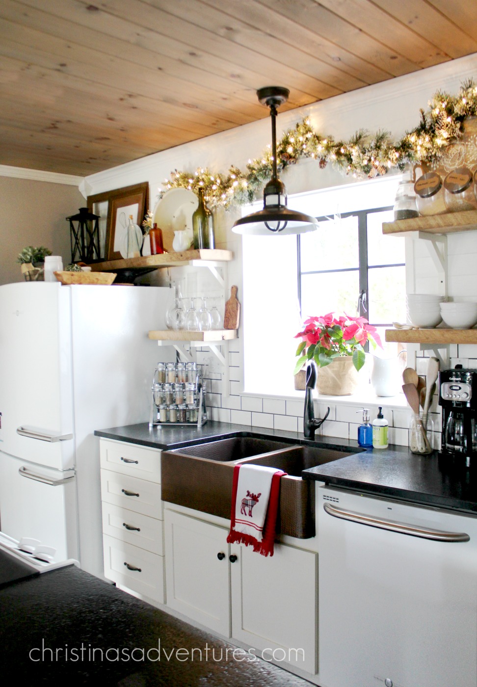 Farmhouse Christmas Kitchen - Christina Maria Blog