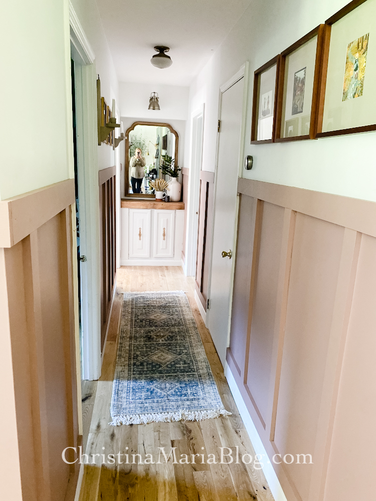 Tips for decorating a small hallway : these narrow hallway ideas will help maximize space, add visual impact & personality in a small space.