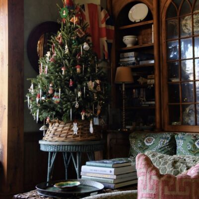 Cozy Christmas Decor : Inspired by cottage interiors